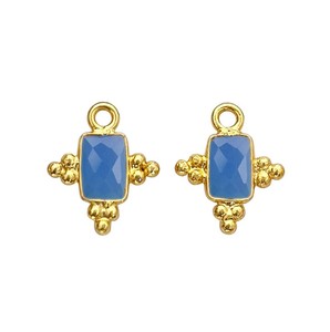 Abalorios de latón chapado en oro con calcedonia azul de 5x3 mm – Conectores de cristal rectangulares para la fabricación de joyas - Product Image 1