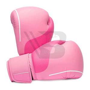 Gants de boxe et de Muay Thai respirants à ajustement sécurisé pour l'entraînement de force, avec un design confortable - Product Image 3