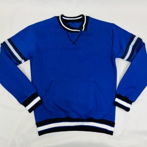 Sweat-shirt à col rond Zeta Royal Blue Sorority, lettres grecques brodées en chenille, molleton de coton doux, pull unisexe personnalisé - Product Image 1