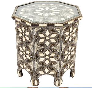 Mesa auxiliar geométrica de estilo marroquí con incrustaciones de hueso disponible a precios de mayorista en cada palabra clave de decoración de interiores. - Product Image 2