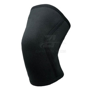 Rodillera de calidad premium que se mantiene en su lugar durante entrenamientos intensos, ofreciendo soporte y seguridad. - Product Image 3