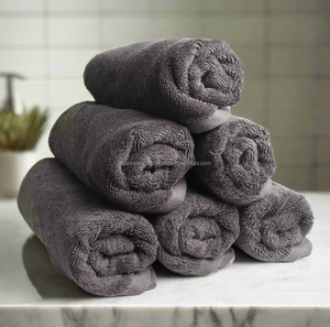 Serviettes de toilette de luxe pour hôtel et spa – Coton de luxe 600 GSM – Marque privée - Product Image 1