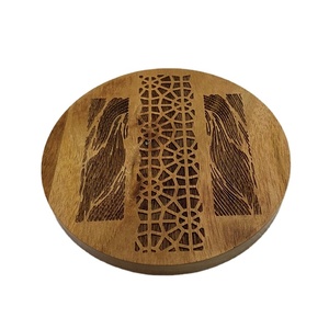 Sous-verres en bois d'acacia fabriqués à la main de qualité supérieure Design élégant pour thé tasses à café cadeaux et utilisation de luxe à la maison - Product Image 4