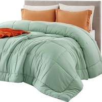 Couette personnalisée unie en polyester pour hôtel et maison, garnissage spécial, toutes saisons, universelle, épaissie – Fournisseur