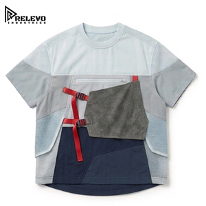 เสื้อยืดแทคติคอลคุณภาพสูงสำหรับผู้ชาย ทรงโอเวอร์ไซส์ แขนยาว สายรัดปรับระดับได้พร้อมหัวเข็มขัดสีแดงที่อก ผ้าฝ้าย 100% ซักแล้ว ไม่ยับ - Product Image 1