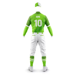 Uniforme de béisbol sublimado de alta calidad en color verde con el logotipo del equipo, número y nombre, hecho con poliéster transpirable de secado rápido. - Product Image 1