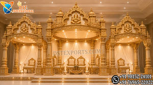 Mandap de mariage de style Grand Maharaja en or, pour cérémonie de mariage, à acheter. Mandap de mariage gujarati de luxe en bois sculpté pour grands événements au Royaume-Uni. - Product Image 6