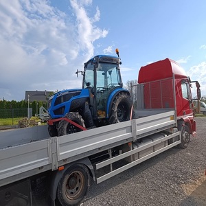 Achetez le tracteur Landini Rex3 080 45HP 4WD, machine agricole compacte haute performance avec moteur, boîte de vitesses et pompe à efficacité avancée - Product Image 6