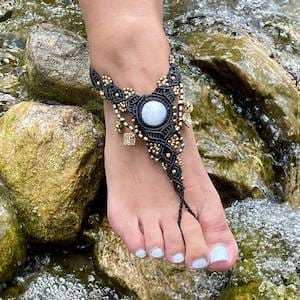 Sandalias de Macramé Hechas a Mano con Piedras Naturales, Tobillera Boho, Joyería Étnica para los Pies, Cadena para los Pies, Joyería para Playa y Festivales para Mujer - Product Image 2