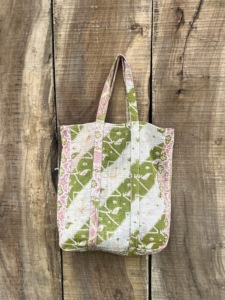 Bolso de Mano Ecológico Hecho a Mano de Algodón Kantha, Bolso de Hombro Reutilizable de Tela para Compras, Mercado, Playa, Picnic y Supermercado - Product Image 2