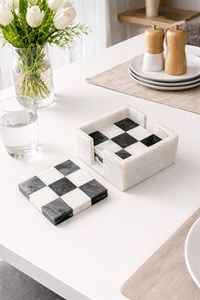 Sous-verre en marbre à motifs noirs et blancs, parfait pour les comptoirs de cuisine, les bars, les restaurants et la décoration de table. - Product Image 6