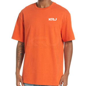 T-shirt long et ample pour homme, élégant, en tissu 100% coton, conçu pour un style streetwear décontracté, coupe confortable et respirante - Product Image 2