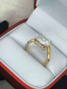 Anillo de Diamante Cultivado en Laboratorio con Corte Ovalado Personalizado, Oro Sólido de 14k, Certificado IGI, Color Blanco D, para Mujer y Hombre, Aniversario - Product Image 2
