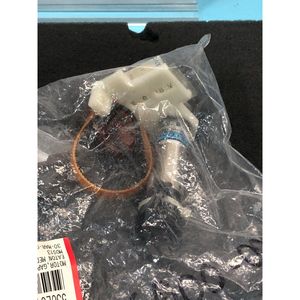 Eaton 4700-0063-0002 Motor Gap, Sen Electrode - Équipements et pièces semi-conducteurs d'occasion de renommée mondiale - Product Image 6