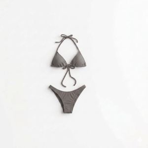 Haut de bikini noir pour femme avec cordon de serrage à l'avant et bretelles réglables, maillot de bain uni en spandex et polyester - Product Image 2