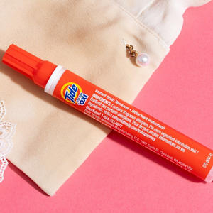 Stylo détachant Tide - Product Image 1