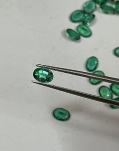 ธรรมชาติสอบเทียบ7X5มิลลิเมตรรูปไข่รูปร่างแซมเบียมรกตคุณภาพดีจำนวนมากที่มีสีเขียวสดใสสีที่ชัดเจนและเงางาม - Product Image 3