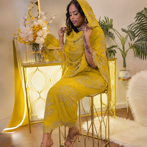 Tissu en voile de coton brodé |   Tissu traditionnel soudanais Toub 100% coton pour femmes, pour les mariages, les fêtes et les tenues culturelles - Product Image 3