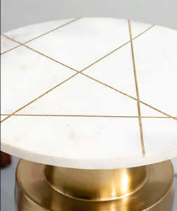 Mesa de Centro Moderna Redonda con Incrustaciones de Hueso, Superficie con Patrón de Rayas de Resina, Mueble de Lujo para Sala de Estar, Mesa de Cóctel con Marco de Metal Dorado - Product Image 6
