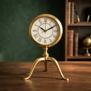 Reloj de Mesa Vintage de Latón Dorado con Esfera de Números Romanos, Reloj de Escritorio Clásico, Decoración para el Hogar, Oficina, Biblioteca, Decoración de Interiores - Product Image 1