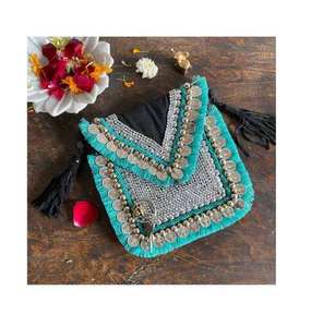 Bolso de Mano de Resina Ecológica Personalizado y Decorado, Bolso de Noche de Lujo Hecho a Mano, Moda para Reventa en Boutiques - Product Image 2