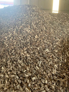 แผ่นมันสำปะหลังธรรมชาติพรีเมียม 100% จากอันเจียง เวียดนาม อายุการเก็บรักษา 12 เดือนขึ้นไป ขนาด 7 ซม. พร้อมใช้สำหรับการส่งออกขายส่ง - Product Image 2