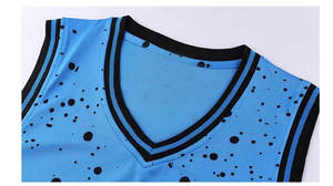 Ensemble de maillots de basket-ball personnalisés sublimés de haute qualité, 100% polyester, rose et bleu, col en V, sans manches, respirant, séchage rapide, anti-humidité - Product Image 2