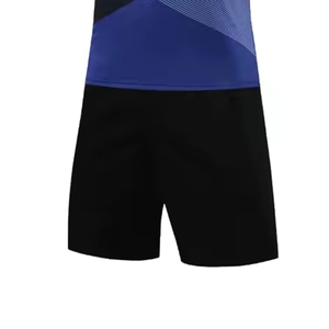 Tenues de volley-ball personnalisées, vêtements de sport légers pour équipe, avec tissu respirant haute performance et designs personnalisés pour l'entraînement - Product Image 4