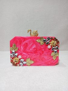 Bolso de Mano Artístico Pintado a Mano en Resina para Decoración de Bodas y Regalos - Product Image 3