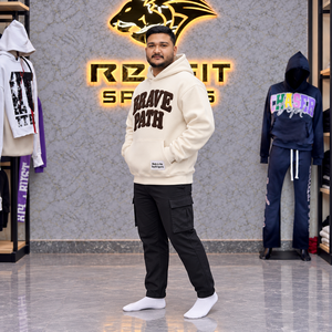 Sweat-shirt à capuche unisexe surdimensionné personnalisé en molleton à manches longues avec poche kangourou, style décontracté streetwear, éco-responsable pour hommes et femmes - Product Image 3