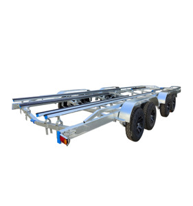 Remorque pour deux jet-skis en alliage d'aluminium 5x2,6m, capacité 1200KG, certifiée ISO CE, à essieu unique, avec rouleaux oscillants pour bateaux pneumatiques - Product Image 4