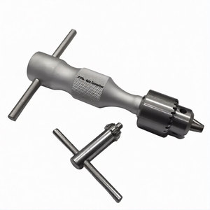 Orthopedic <b>Hand</b> <b>Drill</b> With Chuck And Key 16cm Surgical Instruments Veterinary Surgical Instrument Bone Drilling Tool Durable - Product Image 1