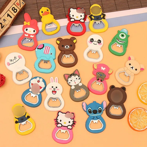Porte-clés décapsuleur canard mignon, forme animal de dessin animé, manuel, multifonction, personnalisable, en plastique et acier inoxydable, outil de bar - Product Image 6