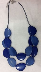 Collier en résine indien fait main de qualité supérieure, bijoux exclusifs pour femmes et filles avec symbole chrétien par Perfect Enterprises - Product Image 2