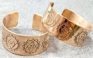 New Arrival Fashion Charm Bracelet Copper Pata Asthamandala Carved Bracelet - Product Image 3