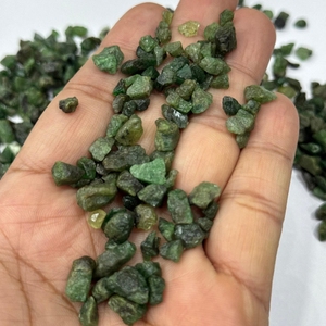 Piedras Preciosas Sueltas de Tsavorita Verde Natural Genuina, Grado Comercial, de Tanzania, Venta al por Mayor, 10 kg de Piedras - Product Image 5