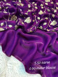 Sari de seda elegante de dos tonos con bordado de cuentas pesadas, borde festoneado y blusa en contraste, ideal para fiestas y bodas, resistente a la humedad. - Product Image 3