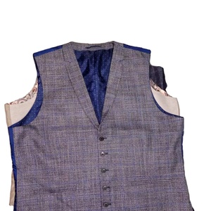 Vente en gros de gilets chauffants sans manches avec logo personnalisé et patchwork à la mode gilets d'hiver pour hommes - Product Image 4