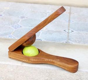 ชุดคั้นน้ำมะนาวแบบมือถือคุณภาพสูง ทำจากไม้ สำหรับครัวเรือน ร้านอาหาร คั้นน้ำผลไม้ด้วยมือ ขายดีมาก (แพ็คคู่) - Product Image 1