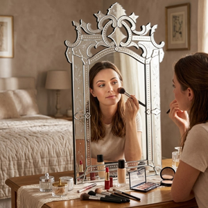 Miroir mural décoratif baroque vénitien de qualité supérieure |   Miroir en verre de style antique pour salon, hôtel et intérieurs classiques - Product Image 4