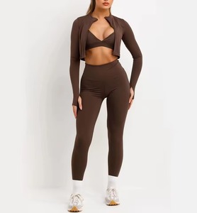 Ensemble de sport 3 pièces de haute qualité pour femme : soutien-gorge de sport, veste zippée et leggings, extensible dans quatre directions, séchage rapide pour l'entraînement - Product Image 1