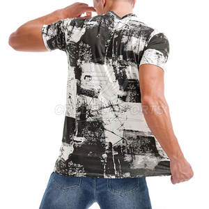 Camiseta Sublimada Personalizada para Hombre con Logotipo, al Mejor Precio, Color Personalizado, Hecha en Pakistán - Product Image 4