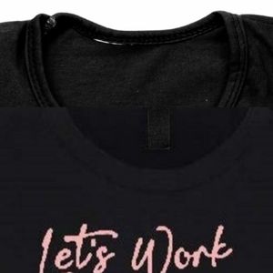 T-shirt graphique noir pour femme, manches courtes, col rond, imprimé lettres, décontracté, doux, léger, haut tendance pour l'été - Product Image 3
