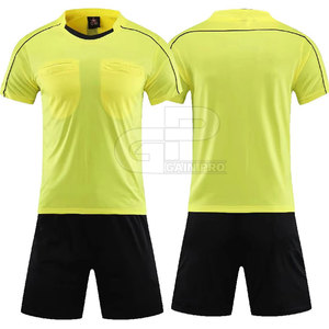 Ensemble d'uniformes de football pour hommes durables, tissu de haute qualité, maillot et short pour les équipes de club, les matchs scolaires, les tournois - Product Image 4