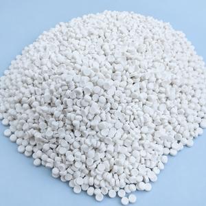 Mejor Precio, Superventas: Carbonato de Calcio en Gránulos (Masterbatch) en Formato Blanco Natural, Materia Prima para Bidones - Product Image 1