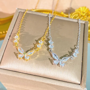 Collier papillon pour femme en acier inoxydable 304 avec incrustation de zircon plaqué or 0,03 µm sur chaîne en câble - Product Image 1