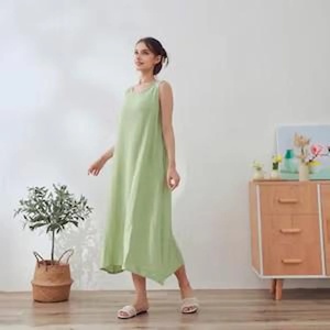 Robe en coton biologique, robe d'été sans manches, robe midi, robe en gaze légère et douce, vêtements de maison, robe en coton naturel - Product Image 1
