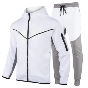 Trajes Deportivos Personalizados al Por Mayor, Transpirables, de Algodón, de Alta Calidad, para Hombre - Product Image 1