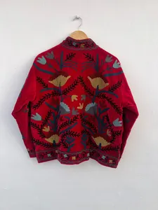 Nueva Llegada, Chaqueta de Terciopelo Rojo de Lujo Hecha a Mano para Mujer, Prenda Étnica Festiva, Cárdigan Acogedor de Manga Larga para Damas - Product Image 2
