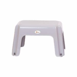 Mini tabouret carré en plastique moulé par injection - Léger et robuste pour une utilisation en cuisine - Product Image 1